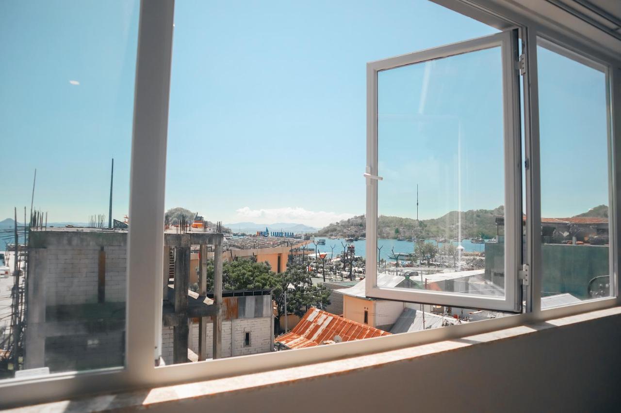 לבואן באג'ו Harbour Komodo Hotel מראה חיצוני תמונה