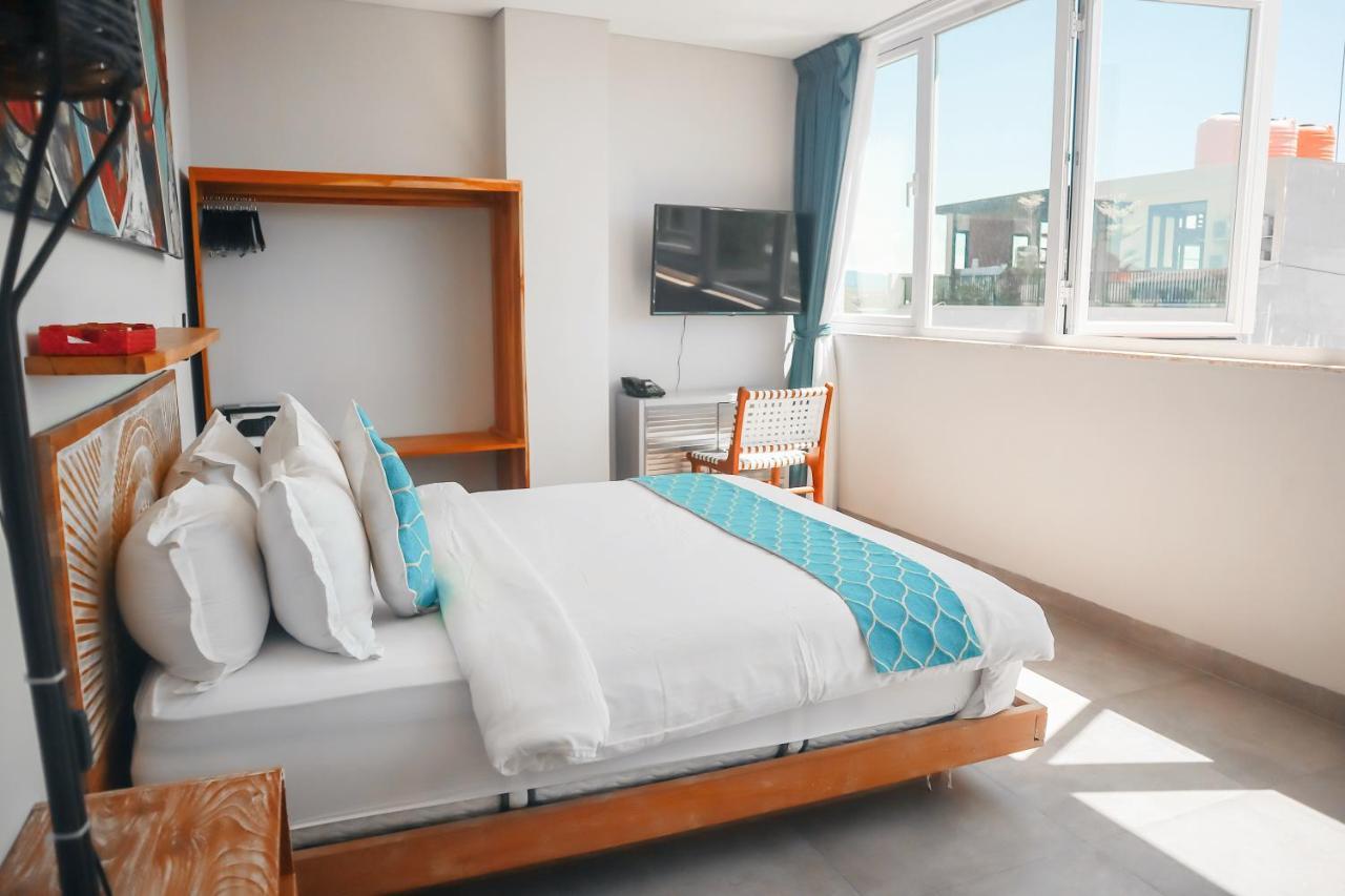 לבואן באג'ו Harbour Komodo Hotel מראה חיצוני תמונה